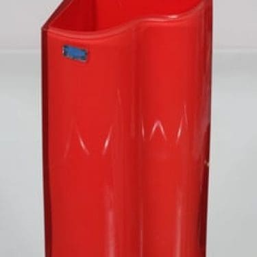 Nuutajärvi Sonetti maljakko, punainen, suunnittelija Kerttu Nurminen,