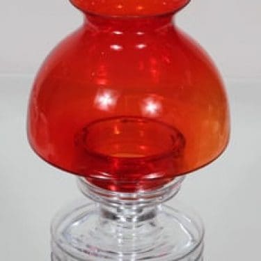 Riihimäen lasi Apollo kynttilälyhty, punainen, suunnittelija Nanny Still,