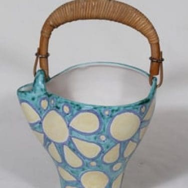 Kupittaan savi koristekori, käsinmaalattu, suunnittelija , käsinmaalattu, signeerattu, retro