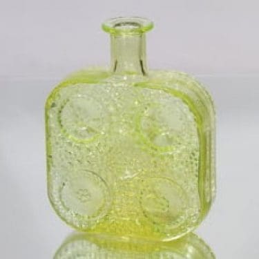 Riihimäen lasi 1724 koristepullo, keltainen, suunnittelija Nanny Still,