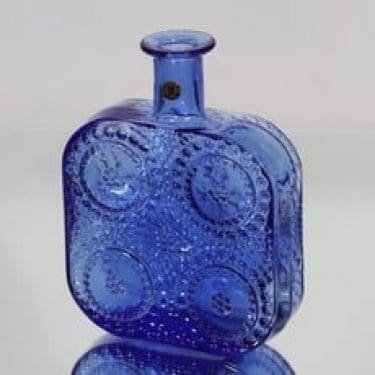 Riihimäen lasi 1724 koristepullo, sininen, suunnittelija Nanny Still,