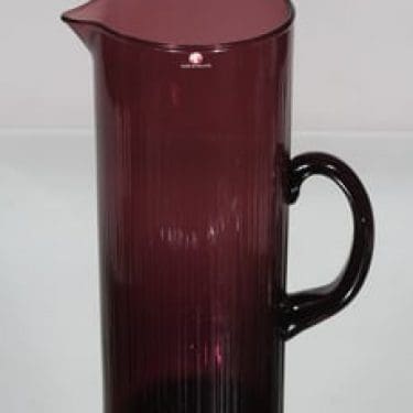 Iittala 2465 kaadin, lila, suunnittelija Tapio Wirkkala,