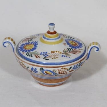 Arabia YC rasia, käsinmaalattu, suunnittelija Kukkakuvio, käsinmaalattu, pieni