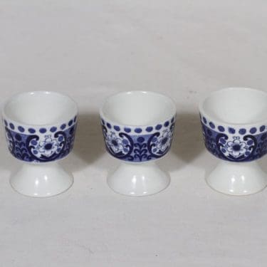 Arabia Ali munakupit, sininen, 3 kpl, suunnittelija Raija Uosikkinen, kuparipainokoriste