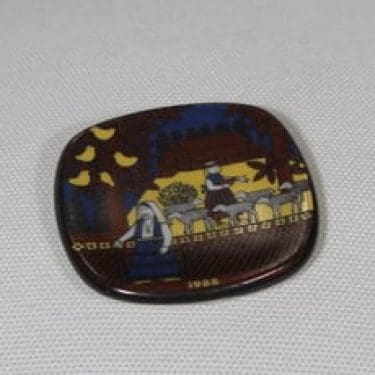 Arabia vuosilautanen, 1988, suunnittelija Raija Uosikkinen, 1988, pieni, serikuva, Kalevala-aihe