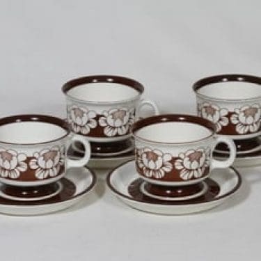 Arabia Katrilli kahvikupit, ruskea, 4 kpl, suunnittelija Esteri Tomula, serikuva