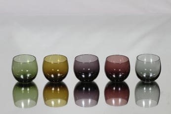 Nuutajärvi Marja lasit, eri värejä, 5 kpl, suunnittelija Saara Hopea, pieni