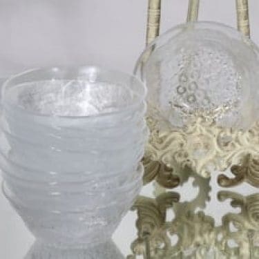 Nuutajärvi Pioni jälkiruokakulhot, kirkas, 9 kpl, suunnittelija Oiva Toikka,