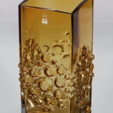 Riihimäen lasi Musica maljakko, amber, suunnittelija Tamara Aladin,