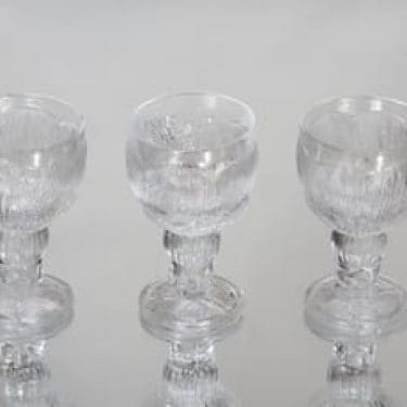 Nuutajärvi Pioni snapsilasit, 6 cl, 3 kpl, suunnittelija Oiva Toikka, 6 cl