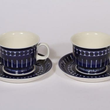 Arabia Valencia kahvikupit, käsinmaalattu, 2 kpl, suunnittelija Ulla Procope, käsinmaalattu, signeerattu