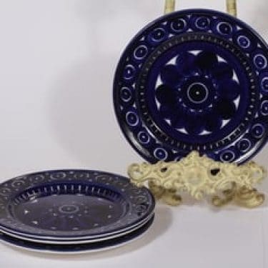 Arabia Valencia leivoslautaset, käsinmaalattu, 4 kpl, suunnittelija Ulla Procope, käsinmaalattu, signeerattu