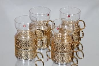 Iittala Tsaikka teelasit, kirkas, 4 kpl, suunnittelija Timo Sarpaneva, kullattu
