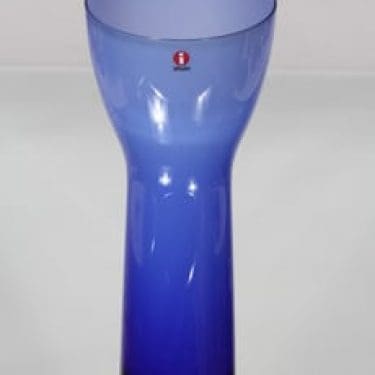 Iittala Saaren neidot maljakko, sininen, suunnittelija Kerttu Nurminen,