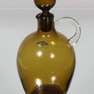 Nuutajärvi 2501 karahvi, ruskea, suunnittelija Saara Hopea,