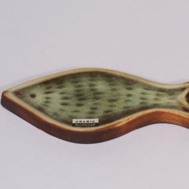 Arabia Kala seinälaatta, käsinmaalattu, suunnittelija Gunvor Olin-Grönqvist, käsinmaalattu, pieni, signeerattu