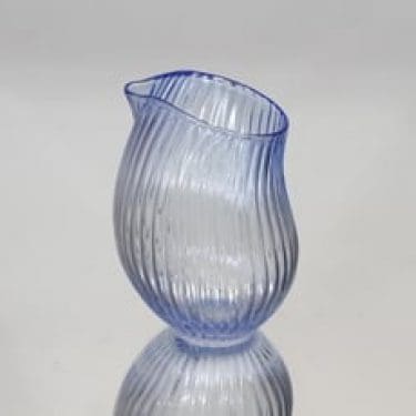 Iittala Gluck kermakko, sininen, suunnittelija Kati Tuominen-Niittylä,