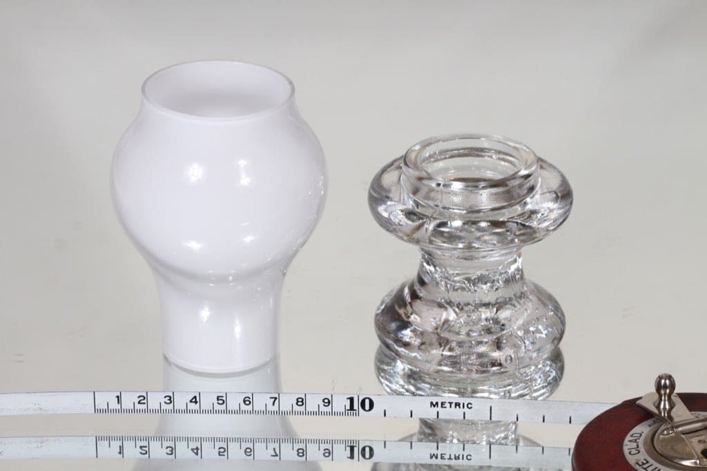 Iittala Pentteri kynttilälyhty, kirkas-valkoinen, suunnittelija Timo Sarpaneva, kuva 2