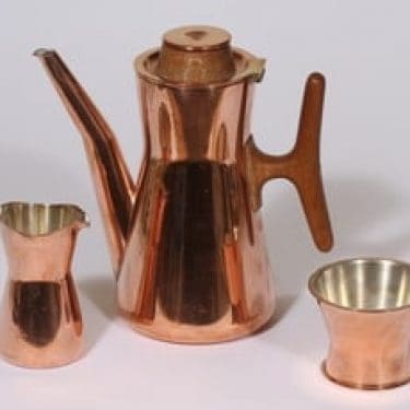 Kultakeskus TW 163|TW 164 kahvikaadin, kermakko ja sokerikko, kupari, suunnittelija Tapio Wirkkala, kupari