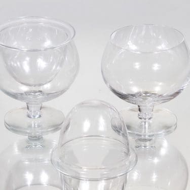 Nuutajärvi Kaviaarimalja kaviaarilasit, 2-osainen, 2 kpl, suunnittelija Saara Hopea, 2-osainen