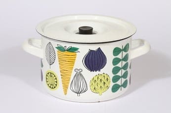 Finel Vegeta kattila, 3.5 l, suunnittelija Esteri Tomula, 3.5 l, suuri, serikuva, vihannesaihe