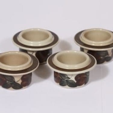 Arabia Ruija munakupit, käsinmaalattu, 4 kpl, suunnittelija Raija Uosikkinen, käsinmaalattu