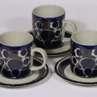 Arabia Saara mukit ja lautaset, 40 cl, 3 kpl, suunnittelija Anja Jaatinen-Winquist, 40 cl, suuri, puhalluskoriste, retro