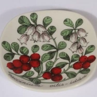 Arabia Botanica koristelautanen, Puolukka, suunnittelija Esteri Tomula, Puolukka, pieni, serikuva