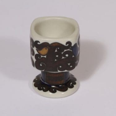 Arabia vuosimunakuppi, 1978, suunnittelija Raija Uosikkinen, 1978, serikuva, Kalevala-aihe