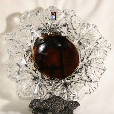 Humppila Kasvimaalla vati, ruskea|kirkas, suunnittelija Pertti Santalahti,