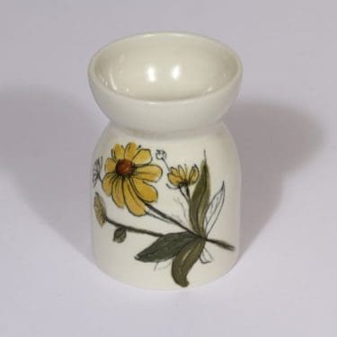 Arabia Kukka maljakko, käsinmaalattu, suunnittelija Hilkka-Liisa Ahola, käsinmaalattu, pieni, signeerattu, kukka-aihe