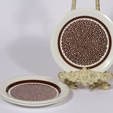 Arabia Faenza lautaset, ruskea, 3 kpl, suunnittelija Inkeri Seppälä, pieni, serikuva