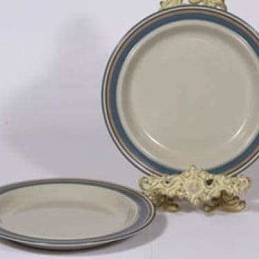 Arabia Uhtua lautaset, matala, 2 kpl, suunnittelija Inkeri Leivo, matala, raitakoriste