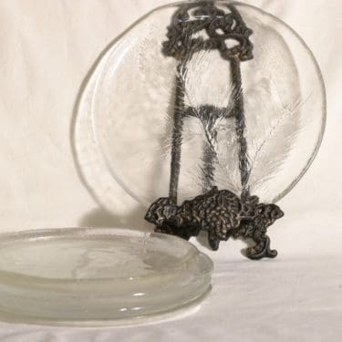 Humppila Heiniä kainalossa lautaset, kirkas, 5 kpl, suunnittelija Kaija Aarikka,