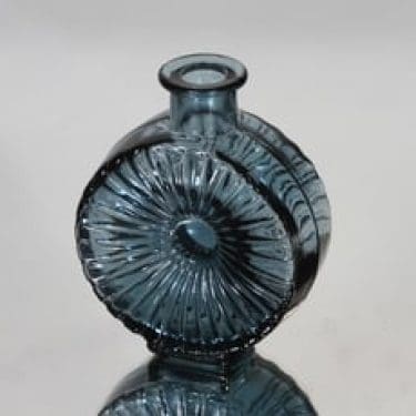 Riihimäen lasi Aurinkopullo koristepullo, pieni 1/4, suunnittelija Helena Tynell, pieni 1/4