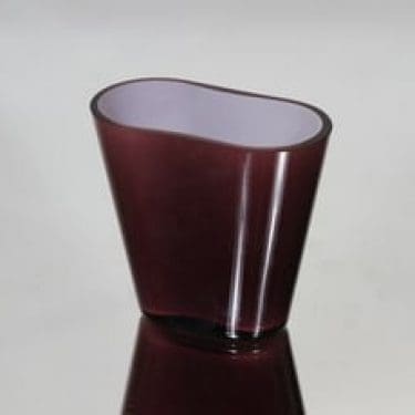 Nuutajärvi Ever Green maljakko, lila, suunnittelija Heikki Orvola, pieni