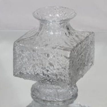 Iittala Crassus maljakko, kirkas, suunnittelija Timo Sarpaneva, massiivinen