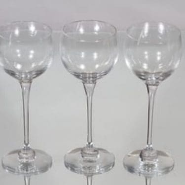 Nuutajärvi Aurora punaviinilasit, 24 cl, 3 kpl, suunnittelija Heikki Orvola, 24 cl, signeerattu