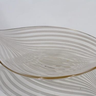 Kumela vati, signeerattu, suunnittelija Maija Carlson, signeerattu, filigraani