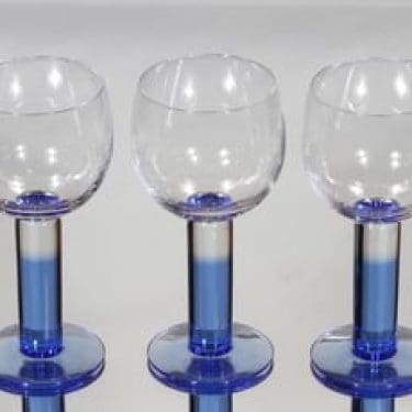 Nuutajärvi Mondo viinilasit, 30 cl, 3 kpl, suunnittelija Kerttu Nurminen, 30 cl