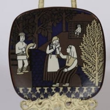 Arabia vuosilautanen, 1992, suunnittelija Raija Uosikkinen, 1992, serikuva, Kalevala-aihe