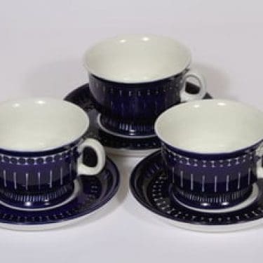 Arabia Valencia teekupit, käsinmaalattu, 3 kpl, suunnittelija Ulla Procope, käsinmaalattu, signeerattu