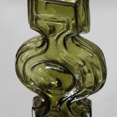 Riihimäen lasi Emma malajkko, oliivinvihreä, suunnittelija Helena Tynell,