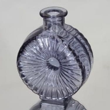 Riihimäen lasi Aurinkopullo koristepullo, pieni 1/4, suunnittelija Helena Tynell, pieni 1/4