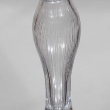 Iittala Varsanjalka taide-esine, signeerattu, suunnittelija Tapio Wirkkala, signeerattu, pieni, viivahiottu