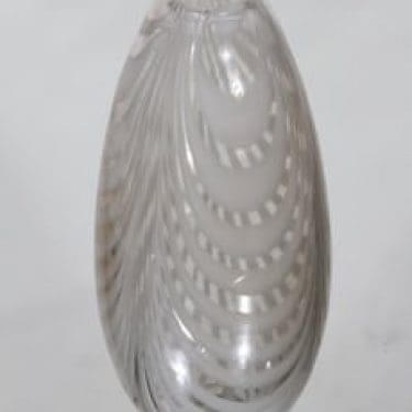 Kumela maljakko, signeerattu, suunnittelija Maija Carlson, signeerattu, filigraani