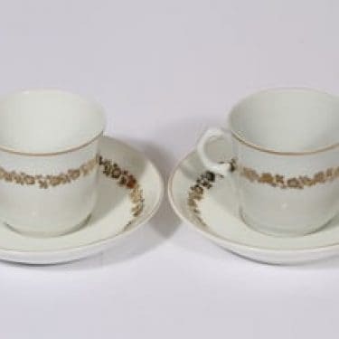 Arabia Q kahvikupit, 2 kpl, suunnittelija , puhalluskoriste, kultaornamentti