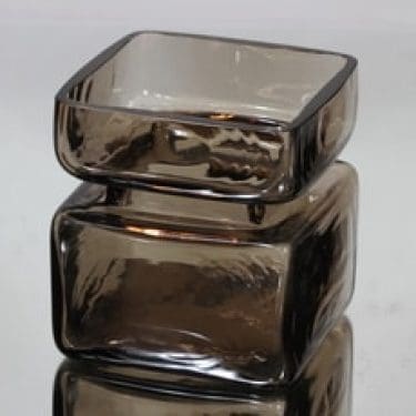 Riihimäen lasi Pala maljakko, koko 4/6, suunnittelija Helena Tynell, koko 4/6