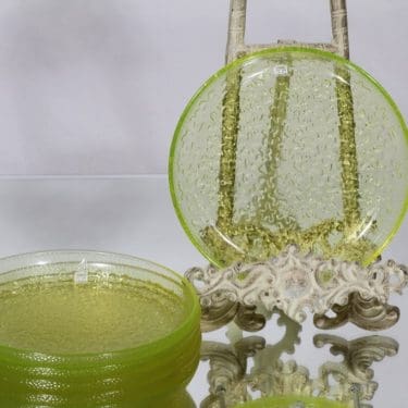 Riihimäen lasi Jesperi lautaset, keltainen, 6 kpl, suunnittelija Erkkitapio Siiroinen, pieni