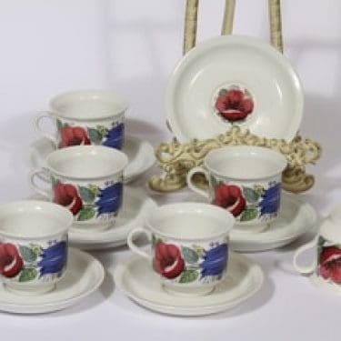 Arabia Valmu kahvikupit, 6 kpl, suunnittelija Esteri Tomula, serikuva, kukka-aihe